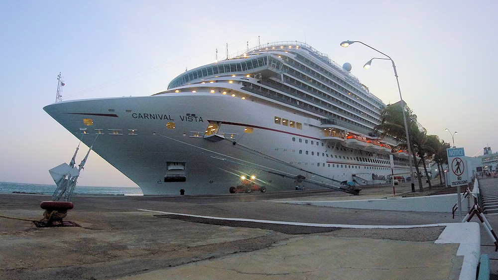 Jim Zim's Carnival Vista cruise ship review